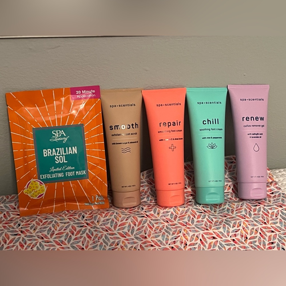 Decadent Footcare Hydration Set to Smooth, Repair, Chill, Renew & Hydrate🧡